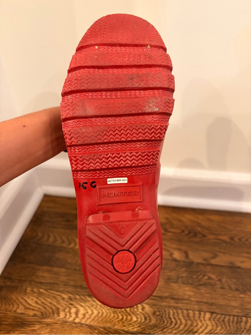 Hunter Women's Tall Red Gloss Rain Boots - Picture 3 of 6